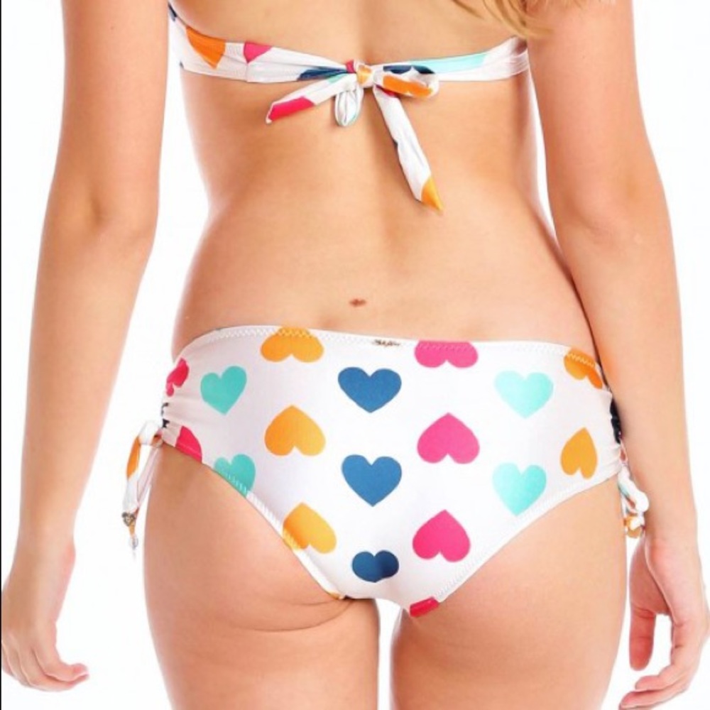 WILDFOX | Rainbow Heart Print Bikini Bottoms-E90